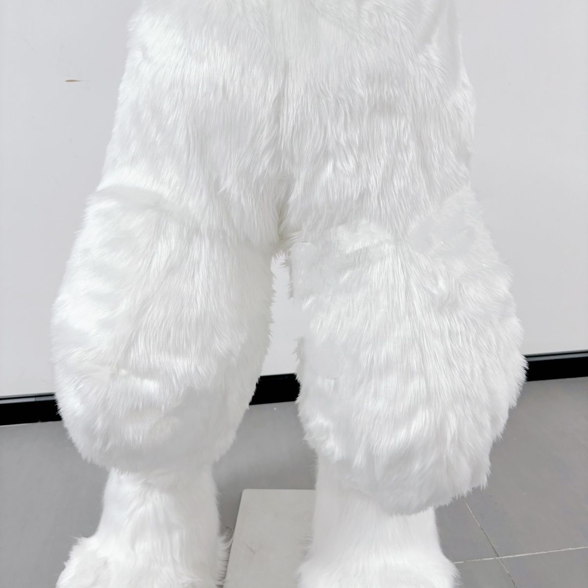 Furry suit with bent legs, Japanese style, Furui solid color, spot