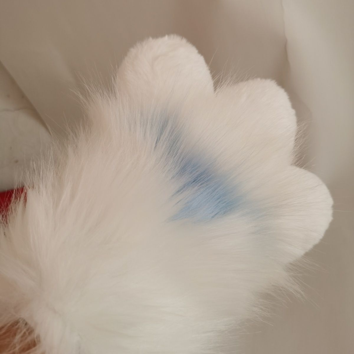 furry color furry claws three finger dragon claws