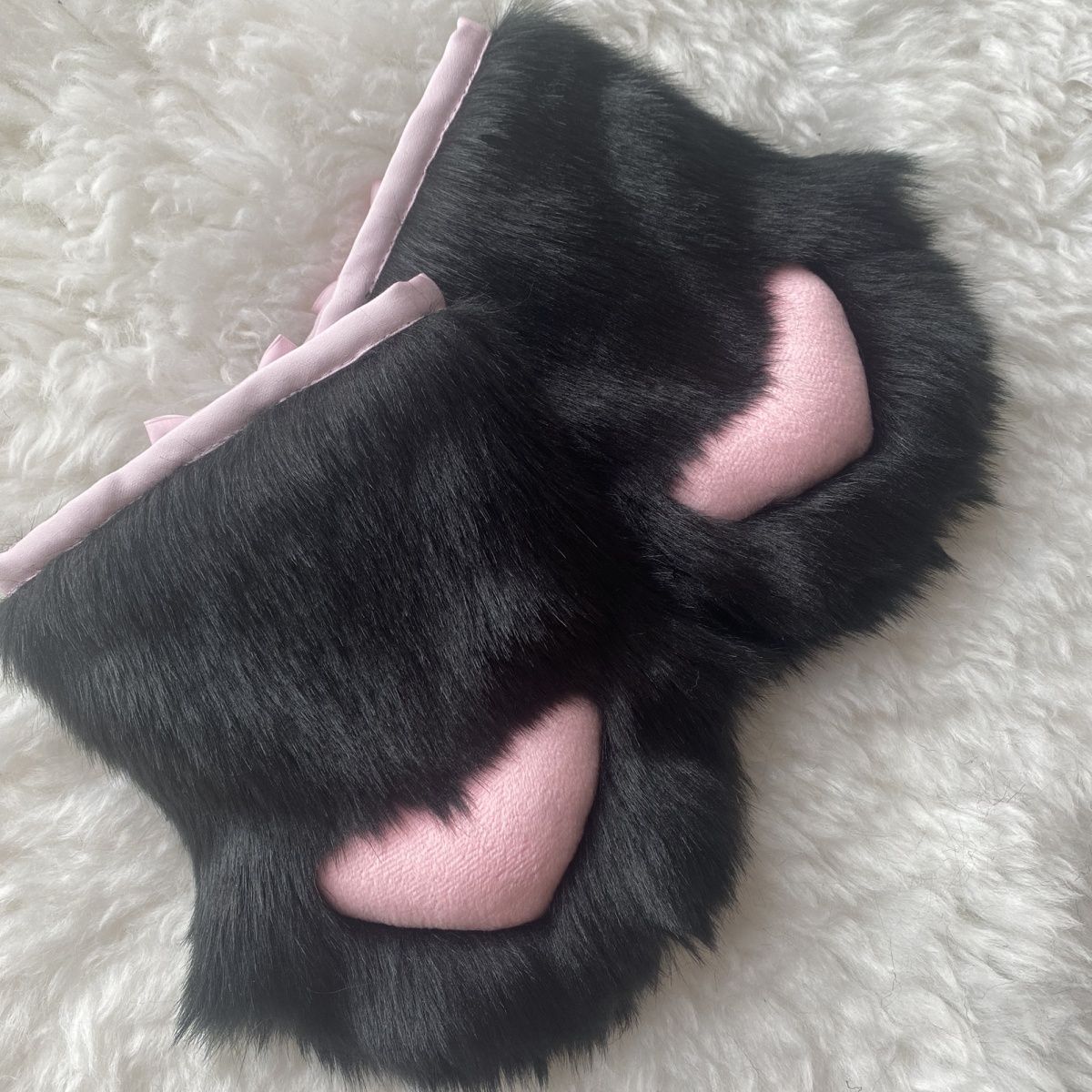 Furry handmade love pads close to the claws