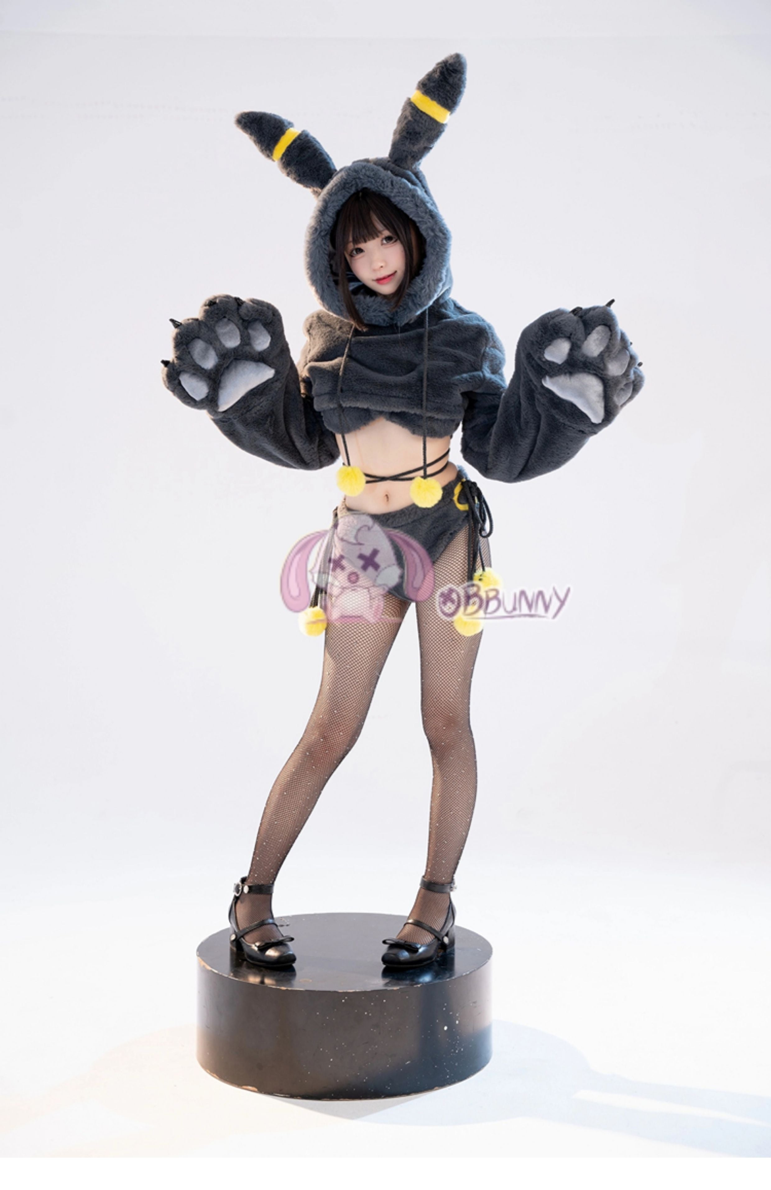 Cute claws little bee/moon eevee cute plush ball suit cosplay costume