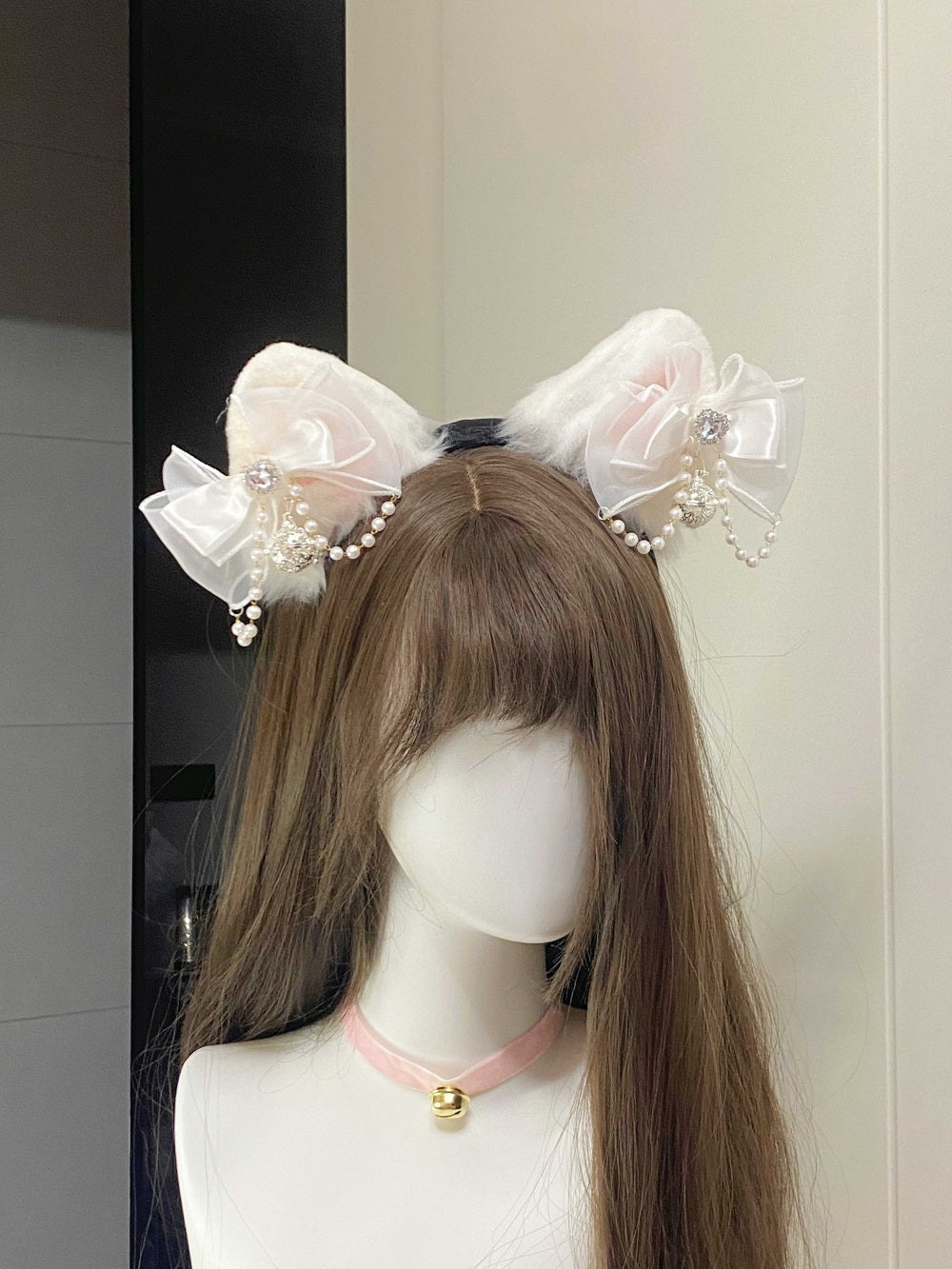Electric touch sensing cat ears
