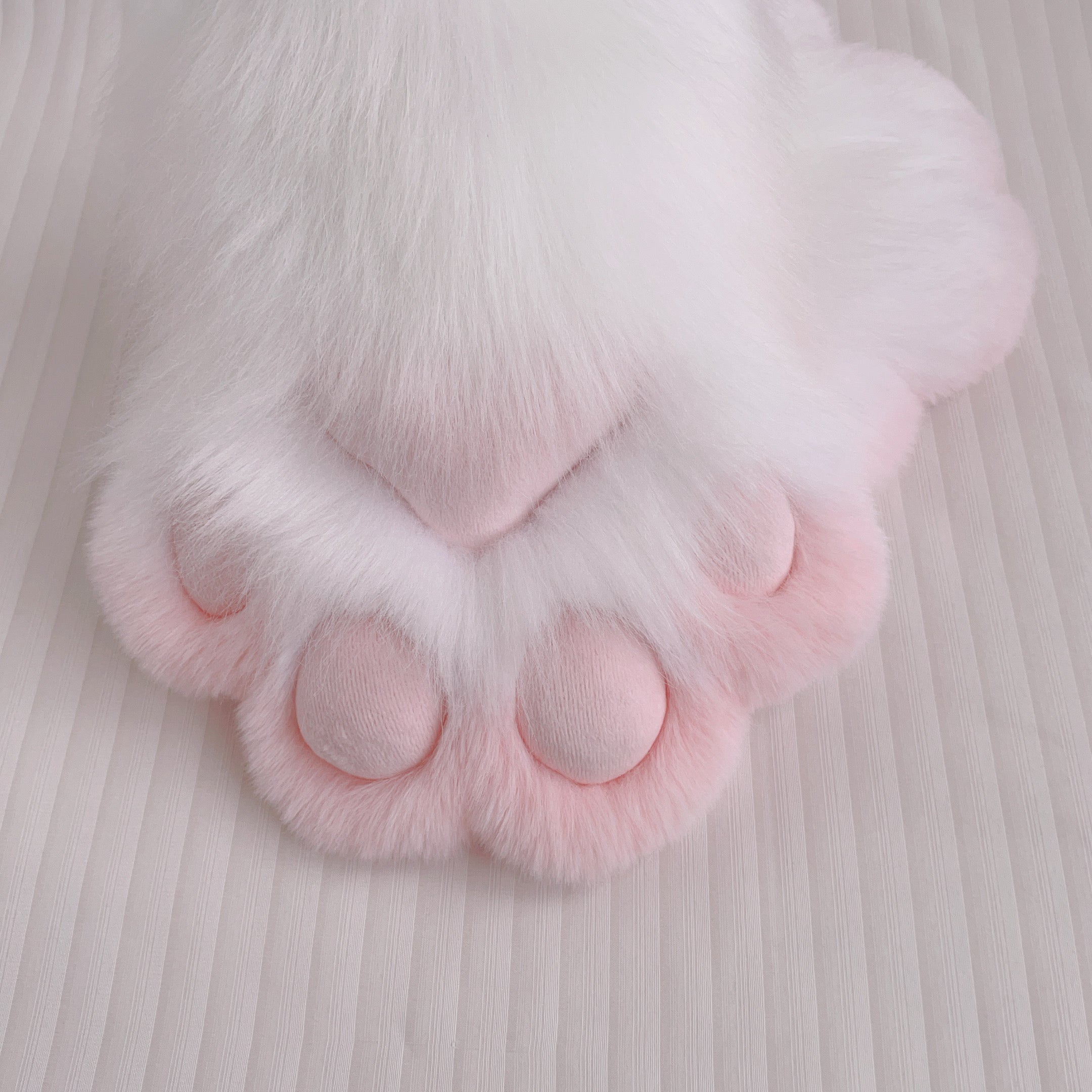Furry gloves animal feet cute pink