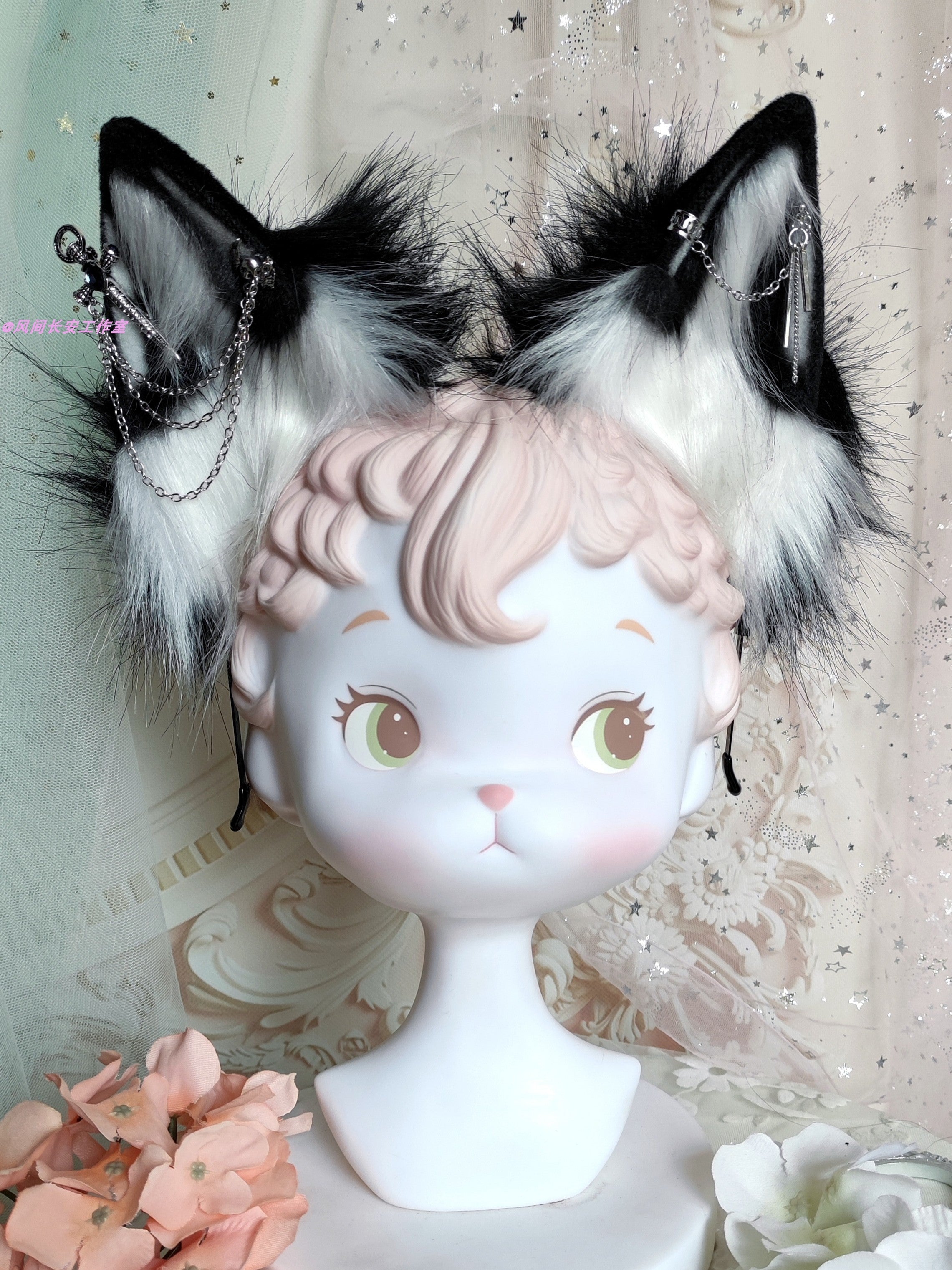 Black and white simulated animal ears plush wolf ears headband