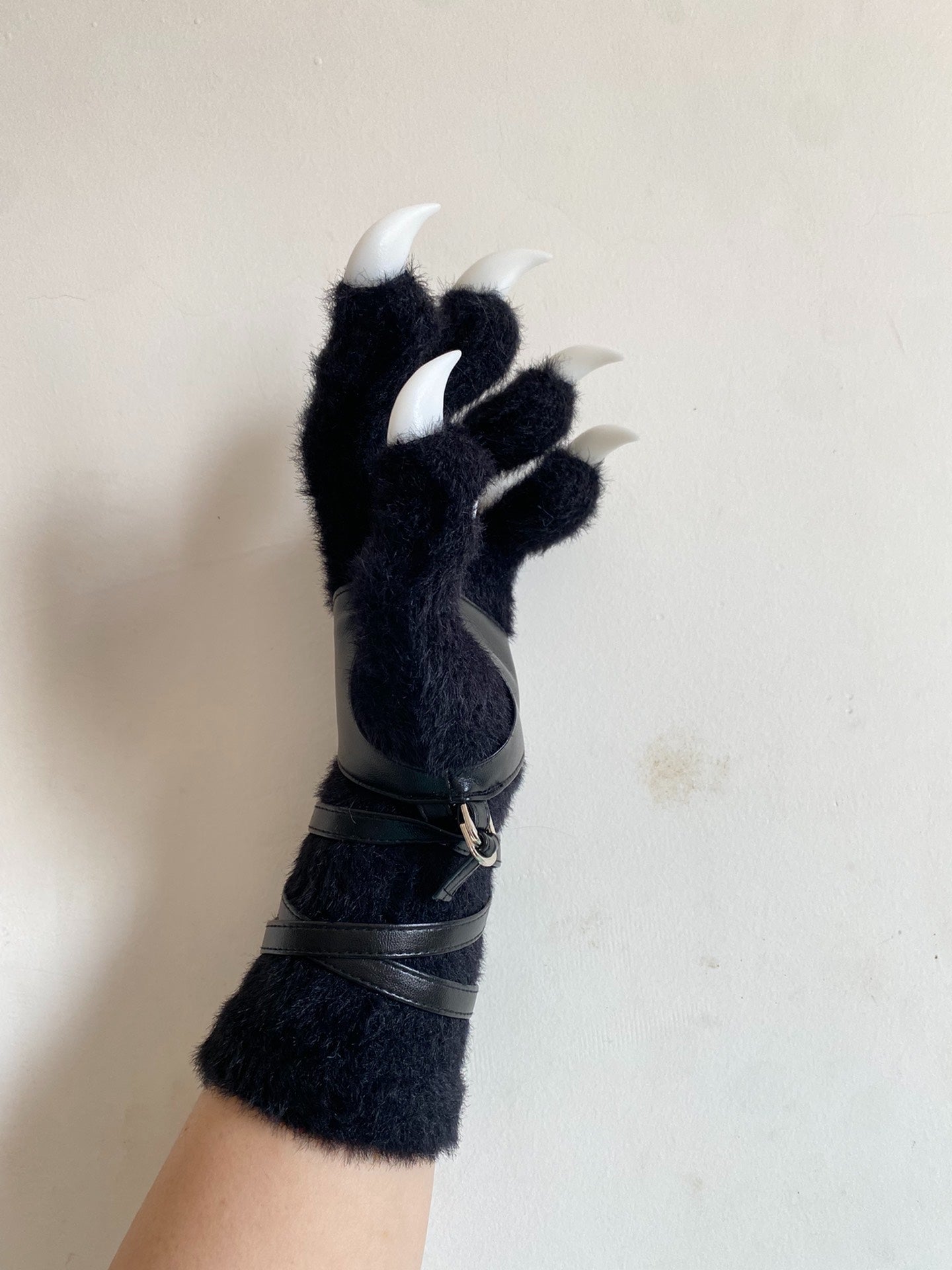 Cute Silicone Claws