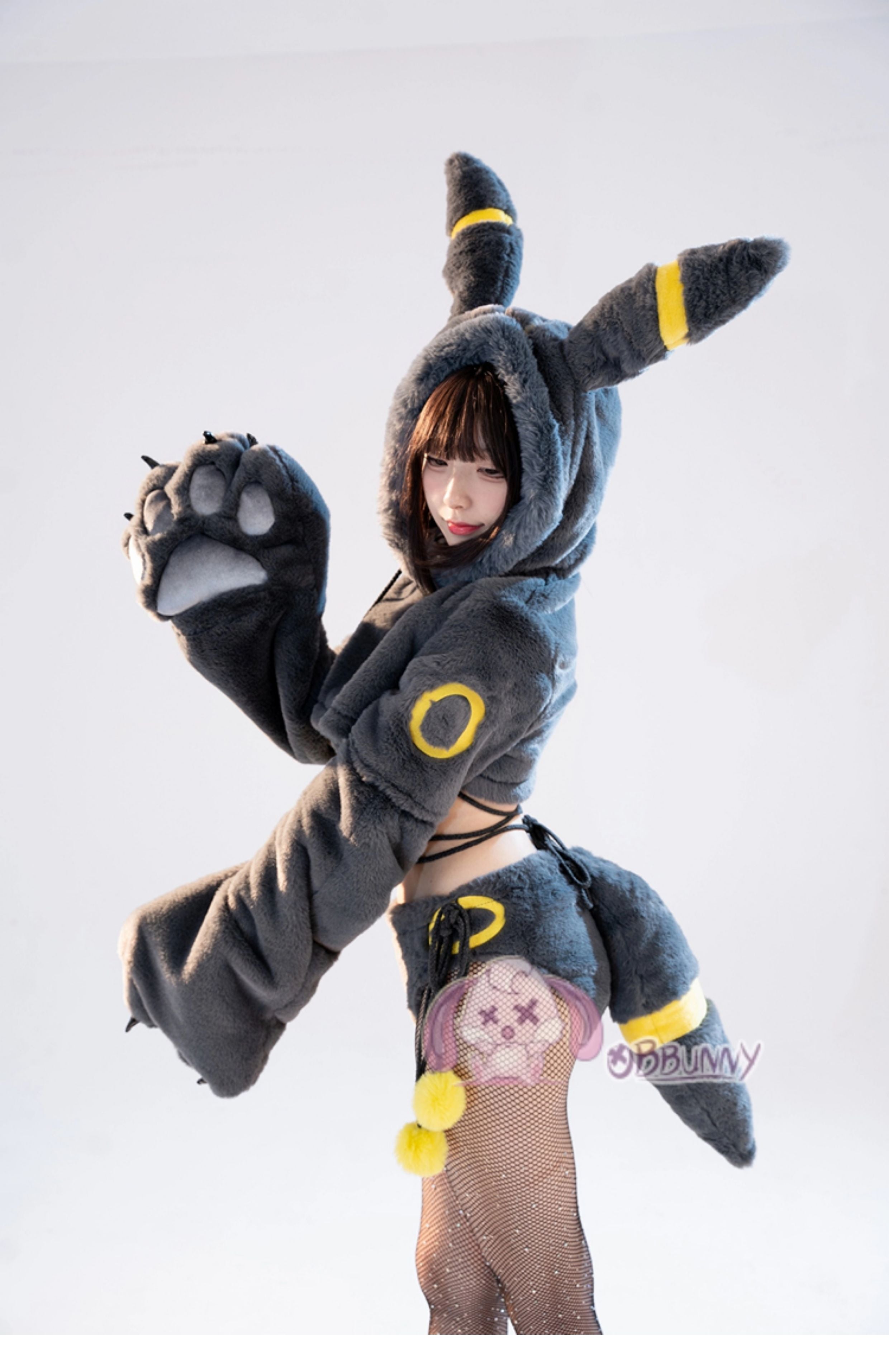 Cute claws little bee/moon eevee cute plush ball suit cosplay costume