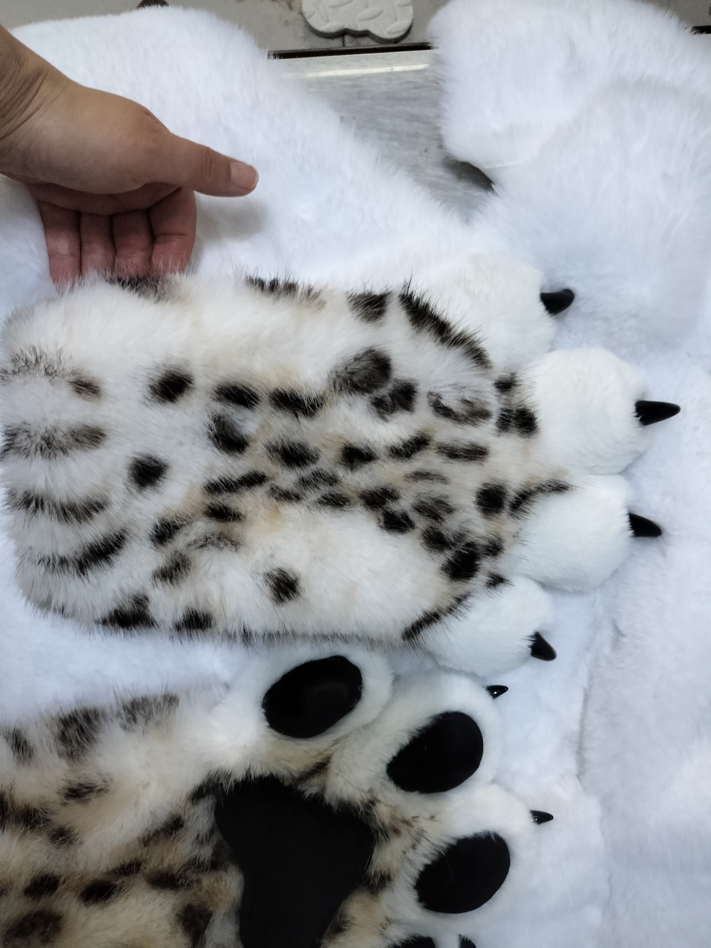 Animal claws furry squeaking cat claws gloves cosplay