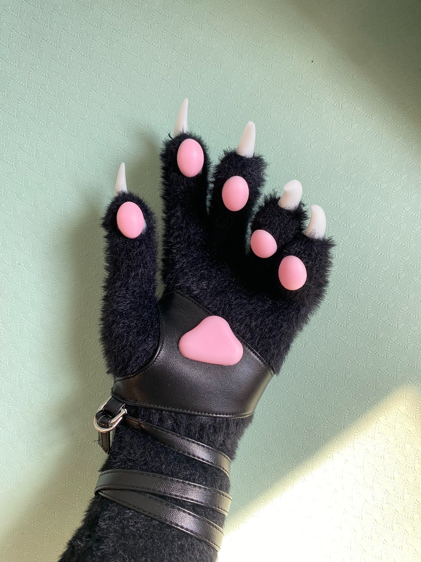 Cute Silicone Claws
