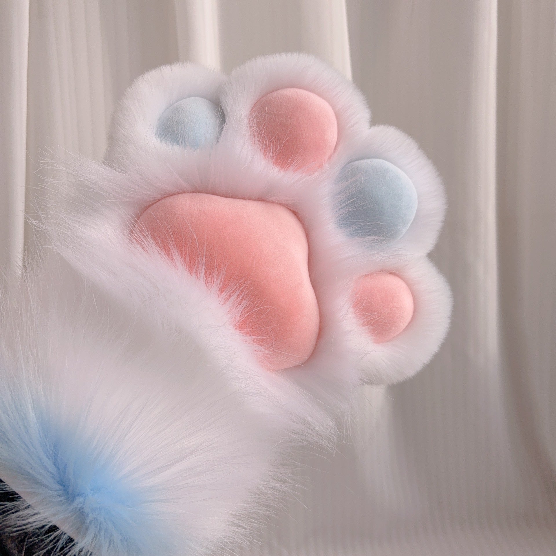 Powder blue gradient claw matching claw