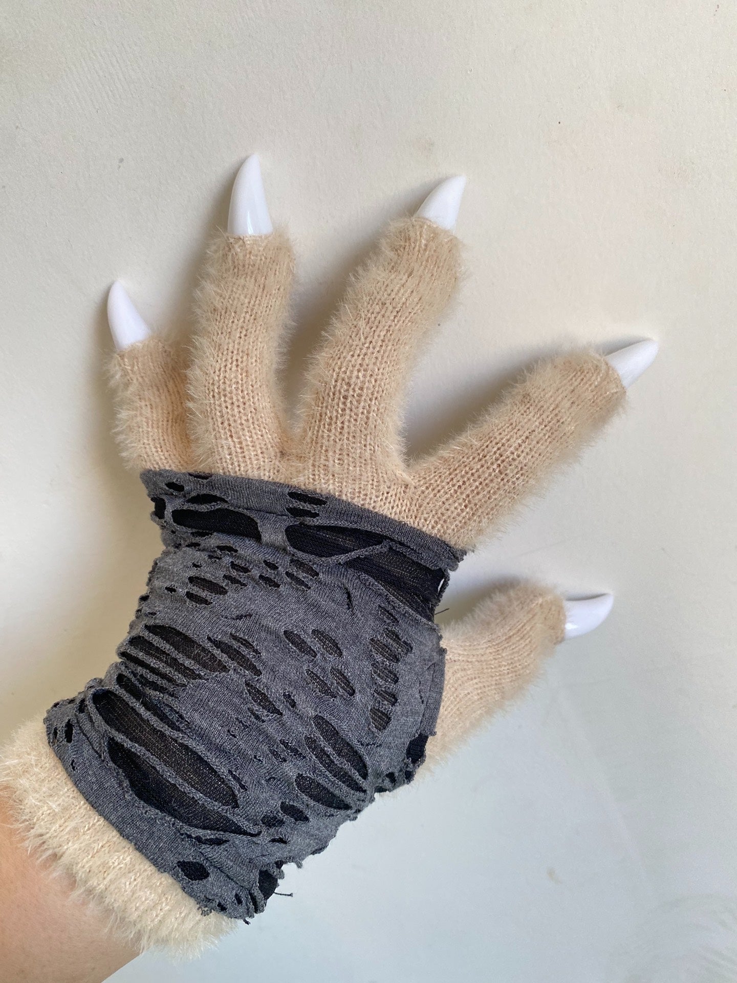 fur suit claws