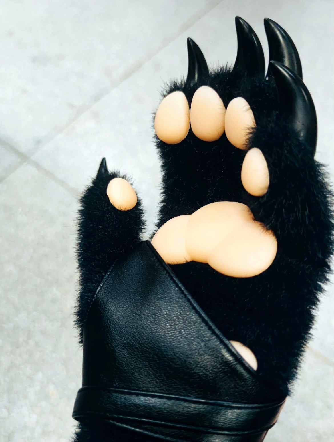 Silicone butcher claws