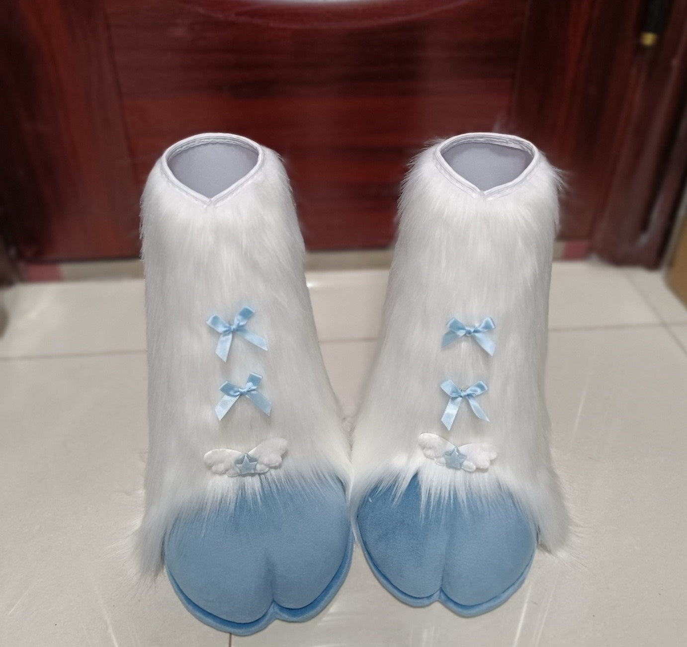 Bow accessory blue lamb