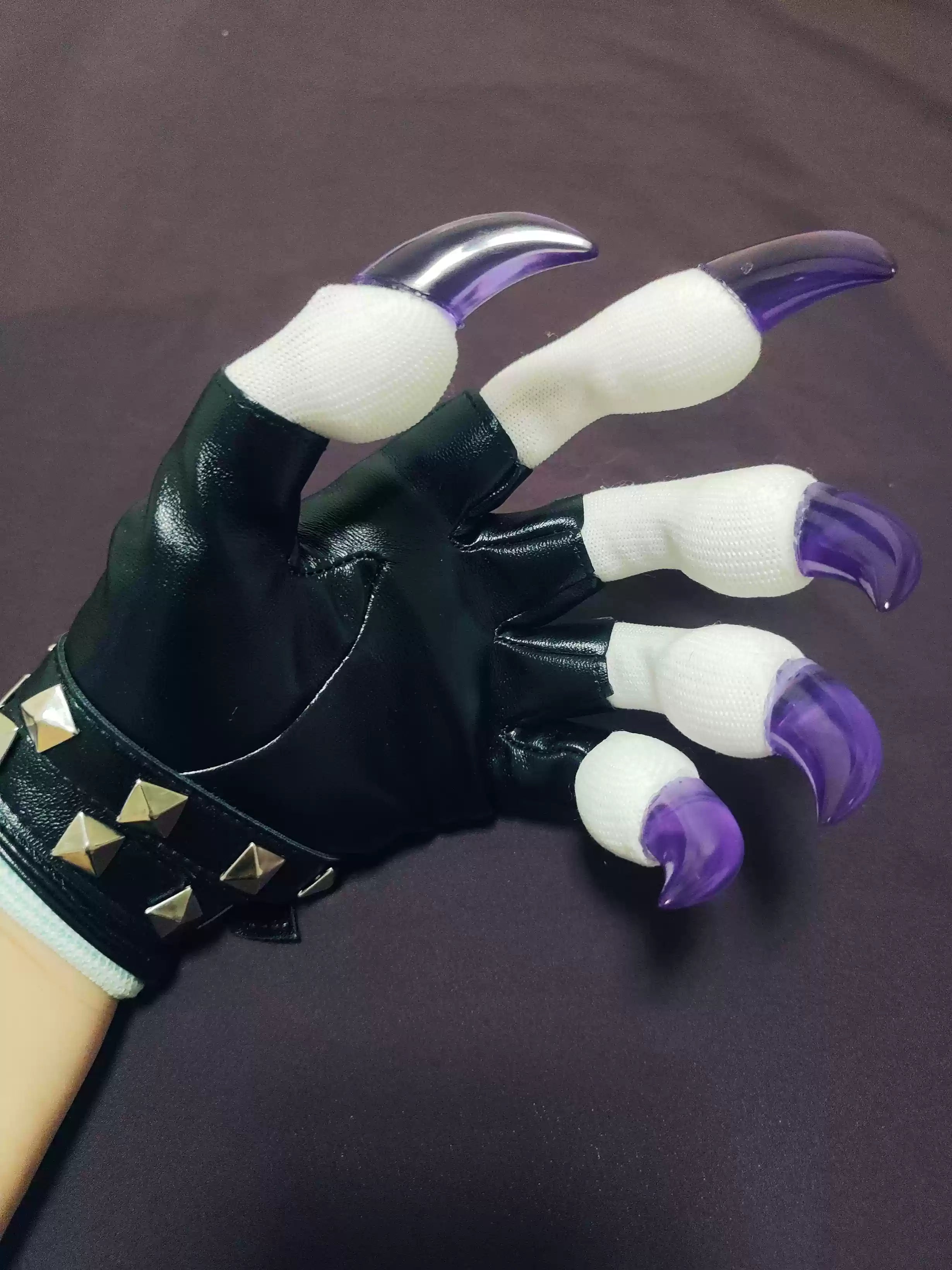 Kig series animal claw close-fitting claw furry gloves finished product