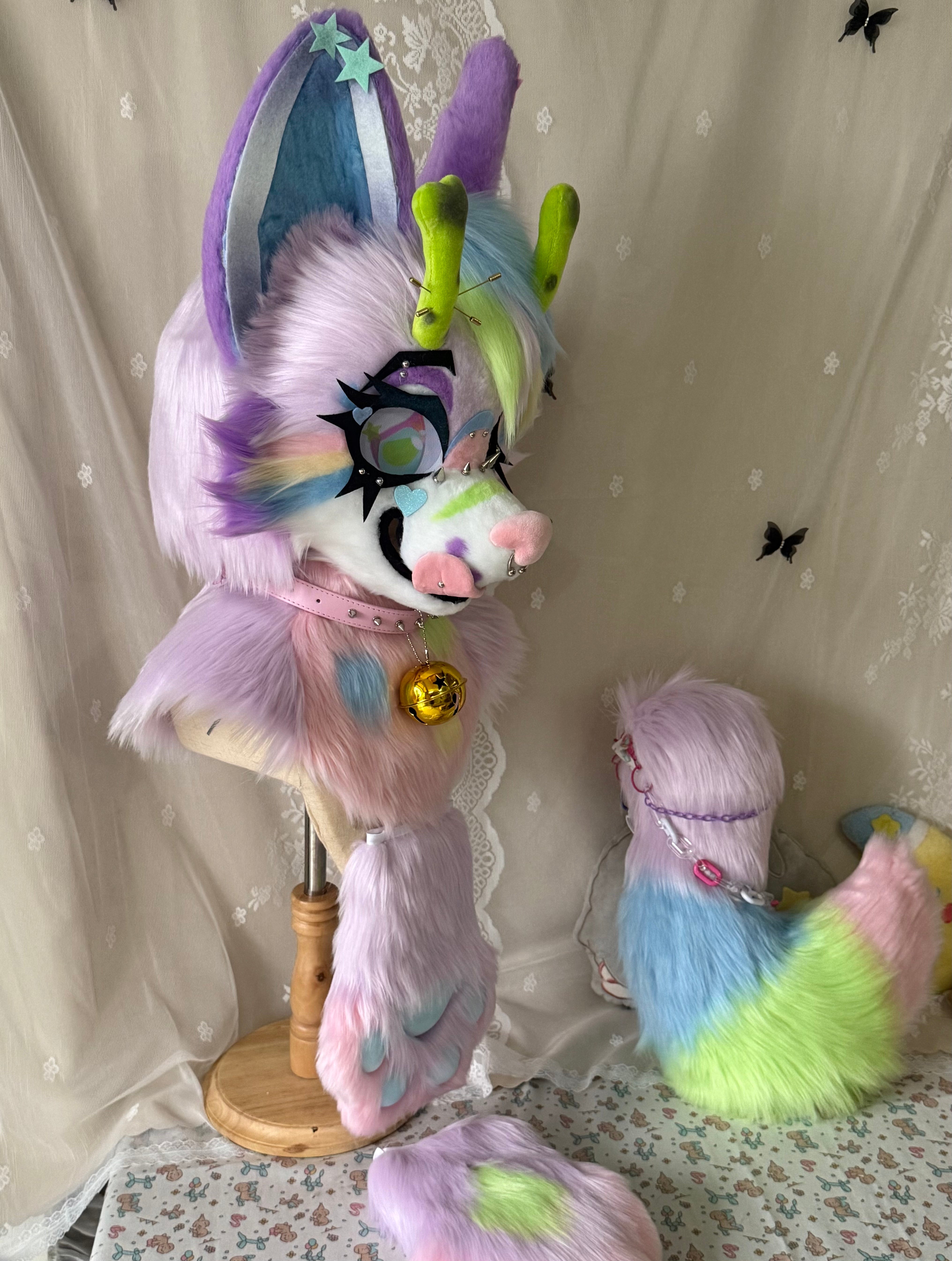 Alien Kitten Toony Head Fursuit (Gift Handpaws+Tail)