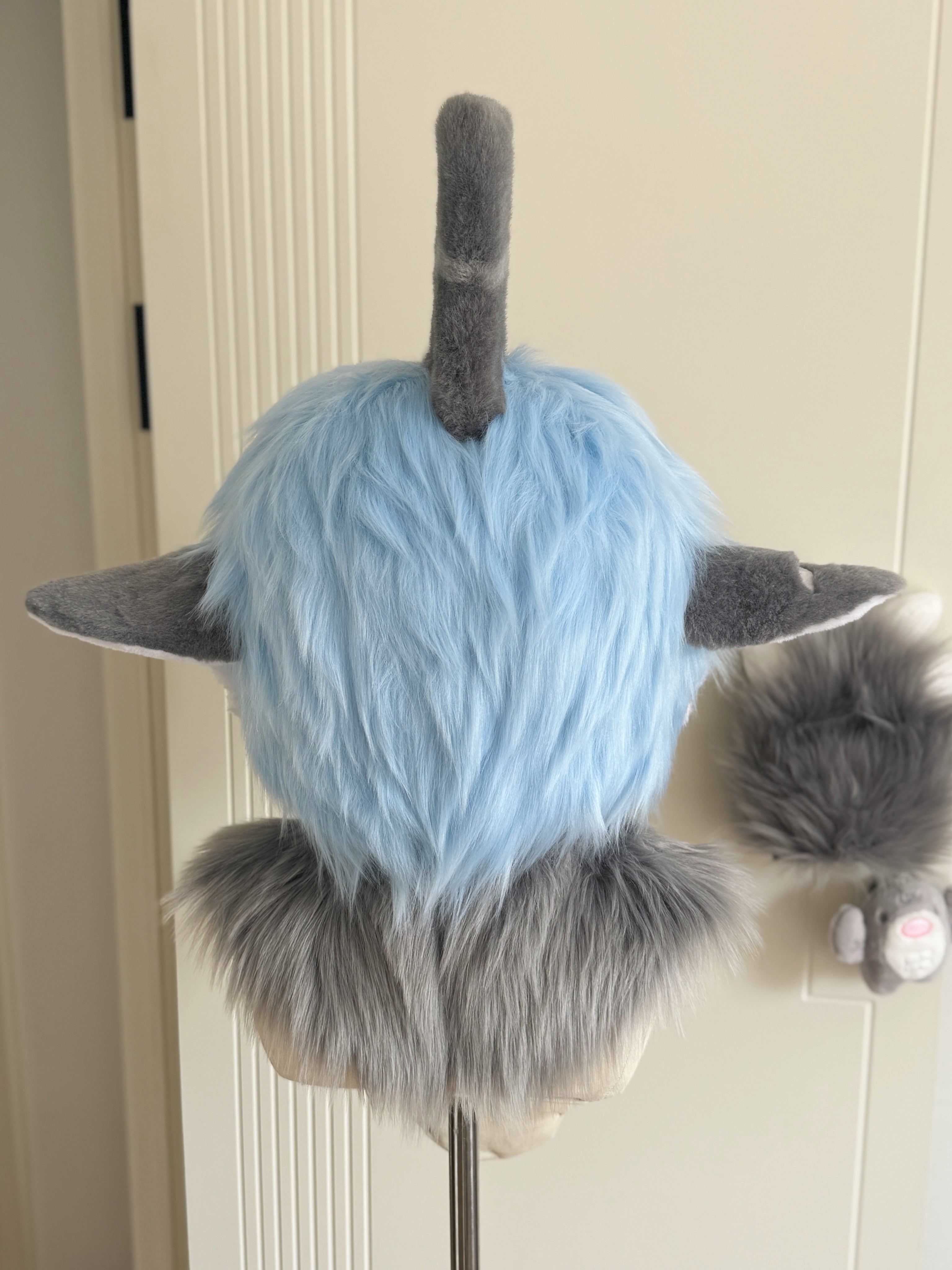 [Shark] Light Blue Shark Kemono Fursuits Stock (Gift Handpaws+Toy)
