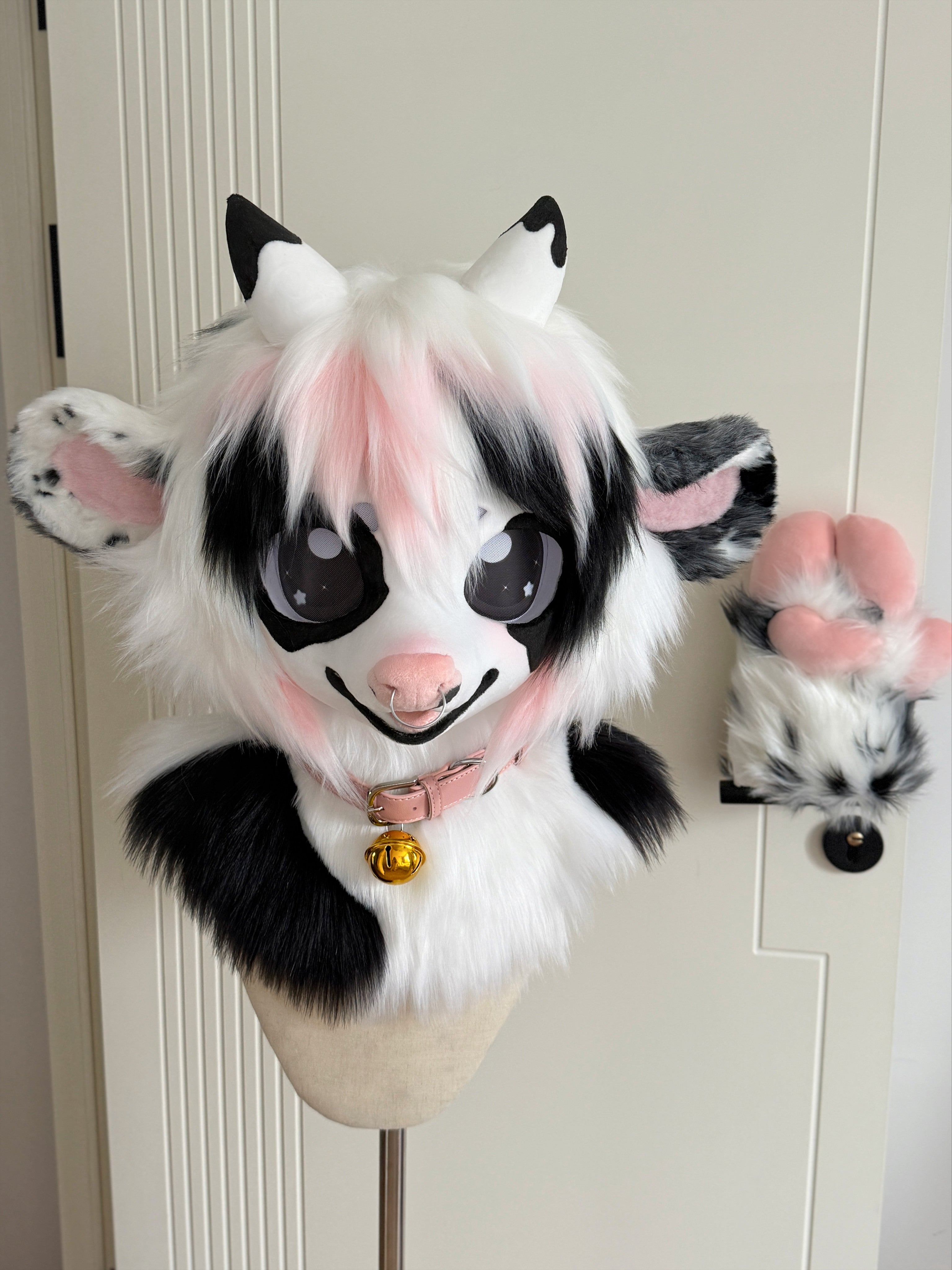 [Cow] Cow Kig Fursuits Stock (Gift Handpaws)
