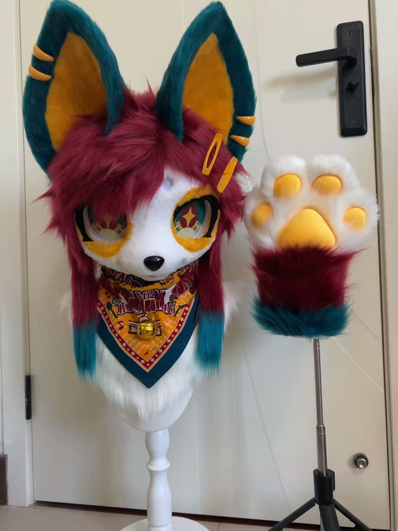 Starry Eyes Fox Kemono Head Fursuit (Gift Handpaws+Tail)