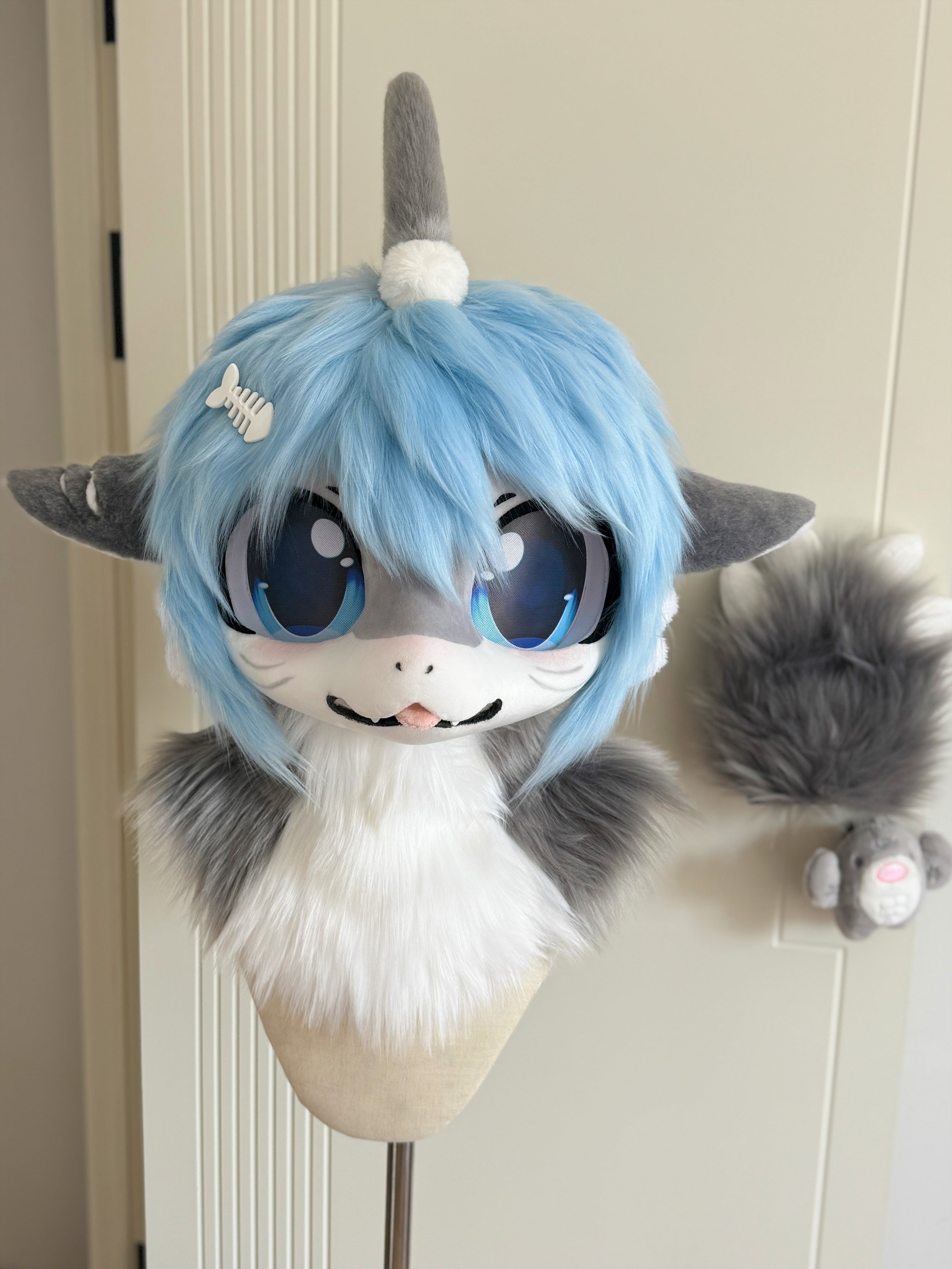 [Shark] Light Blue Shark Kemono Fursuits Stock (Gift Handpaws+Toy)