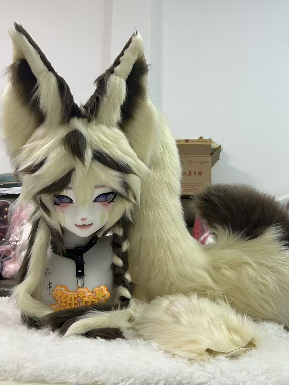 White Fox Kig Head Fursuit (Gift Handpaws+Tail)