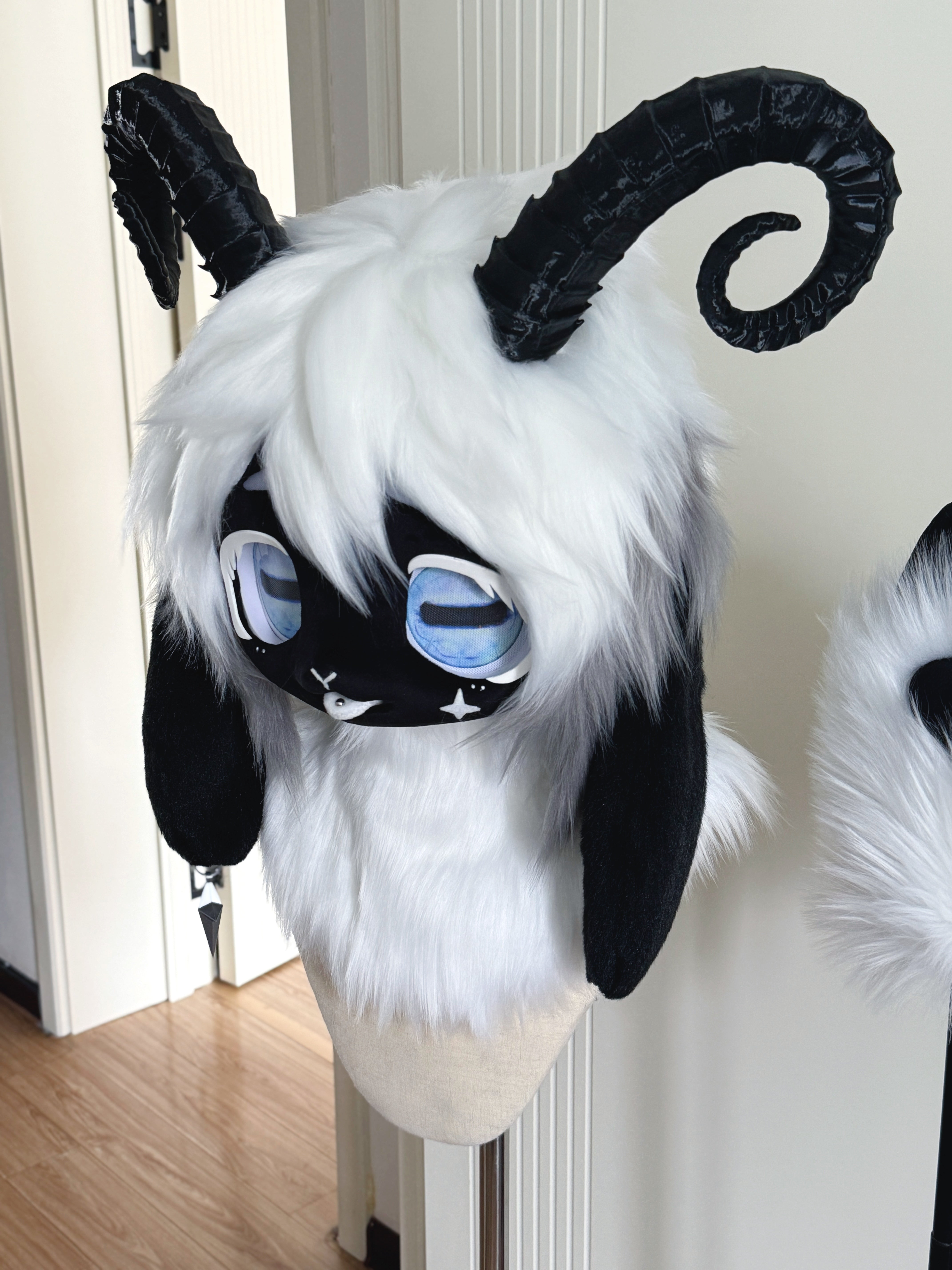 Black Goat Kig Head Fursuit (Gift Handpaws)