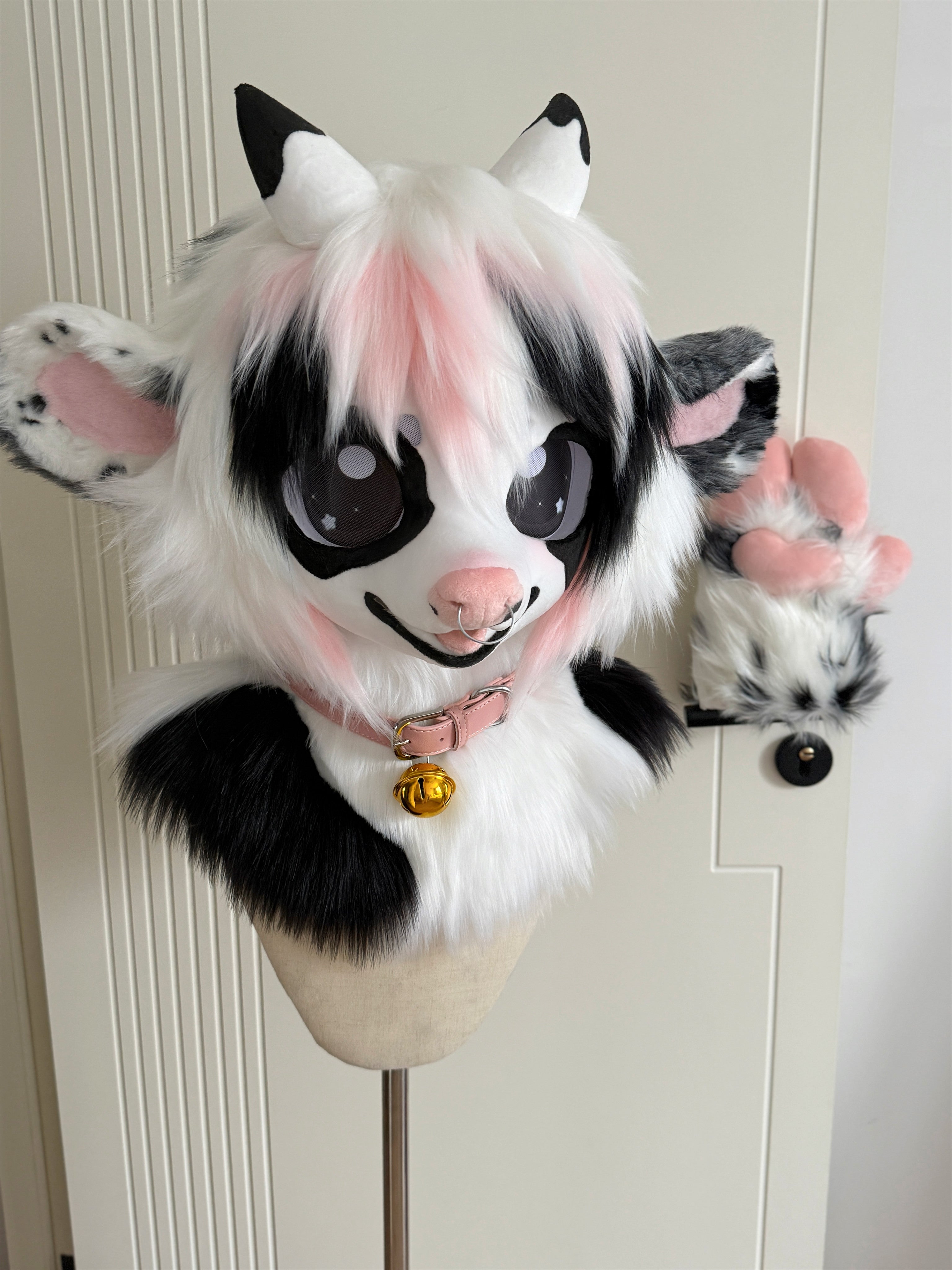 [Cow] Cow Kig Fursuits Stock (Gift Handpaws)