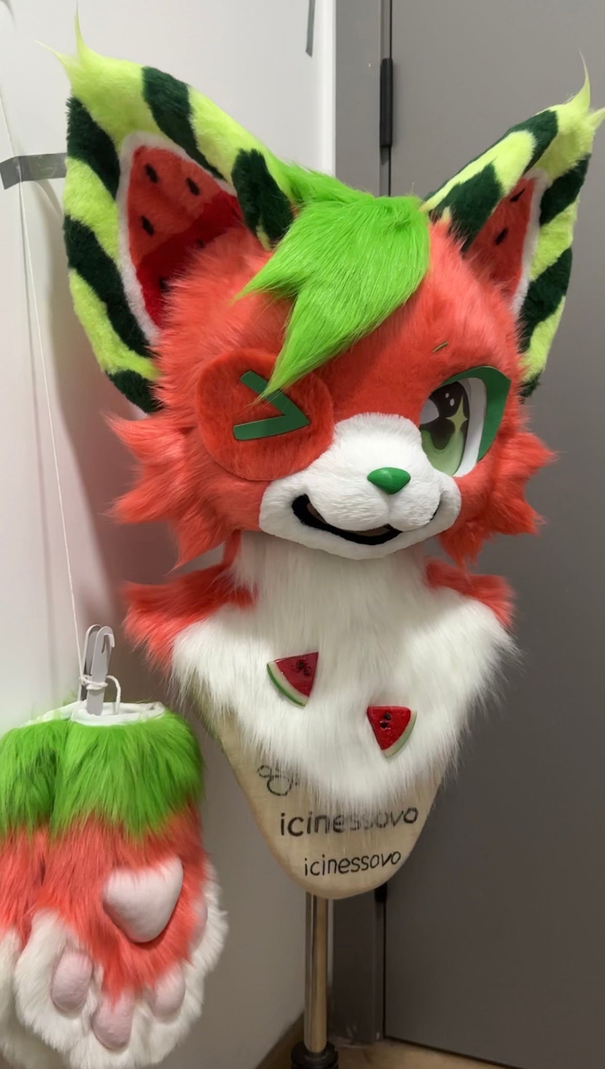[Fox] Watermelon Fox Kemono Fursuits Stock（Gift Handpaws）